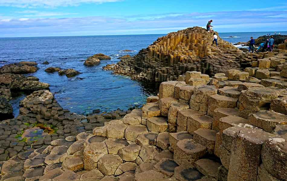 Giants Causeway and Titanic Belfast Tour