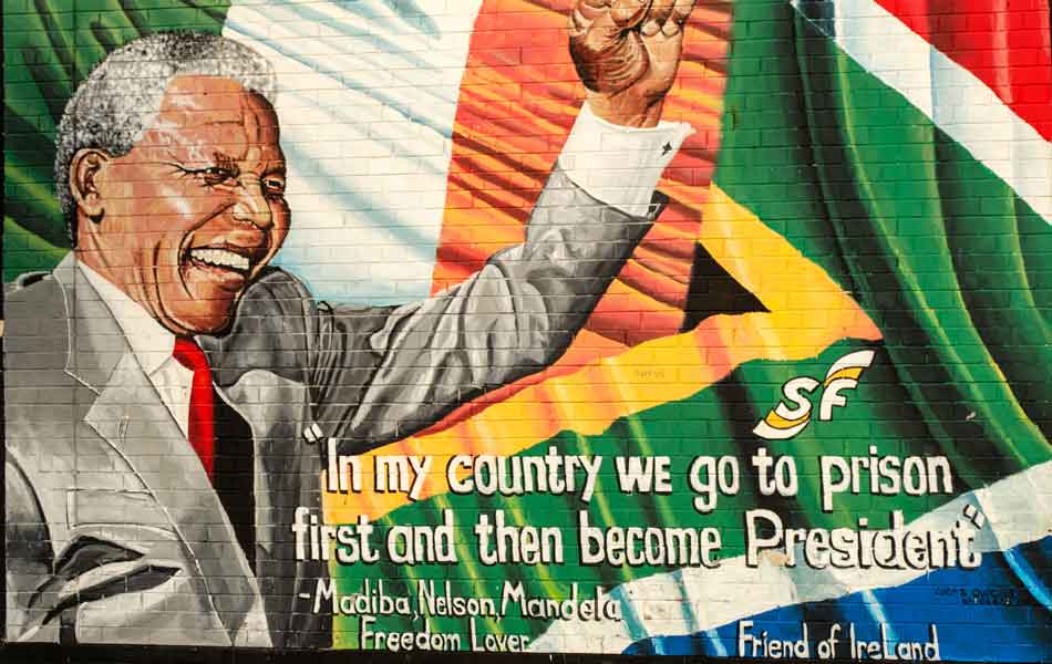 Titanic Belfast and Mural Tour 4 Nelson Mandela Mural